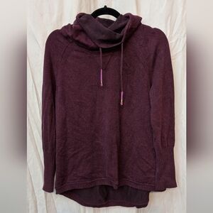 Eddie Bauer Off-Purple/Brown Turtleneck Sweater for Cool Weather